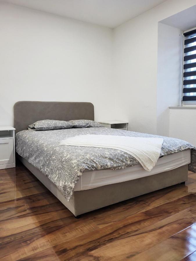 Stara Posta Apartment 5 غروسوبلي المظهر الخارجي الصورة